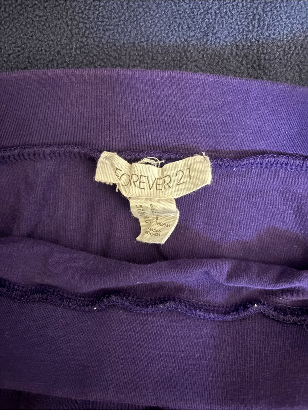 Purple Skirt Forever 21 - Picture 2 of 3